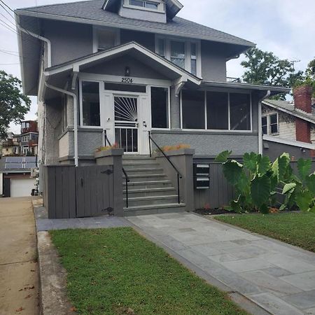 Sts - Single Traveler Studio -Black Door Apartment Washington Exterior photo